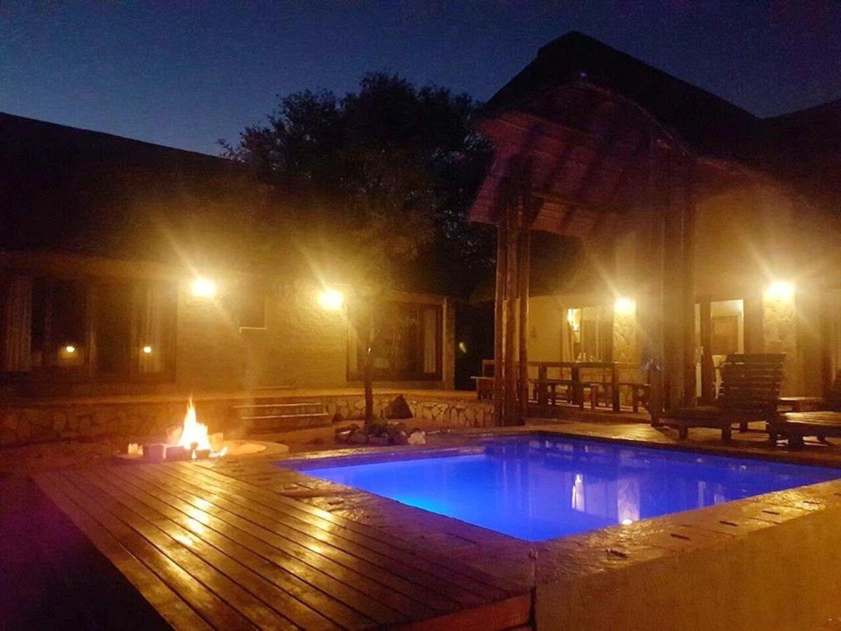 Ujabule Lodge Hoedspruit Exterior photo